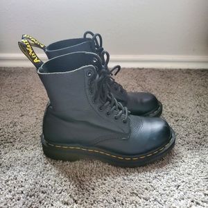 DR. MARTENS 1940 PASCAL BLACK LEATHER COMBAT BOOTS